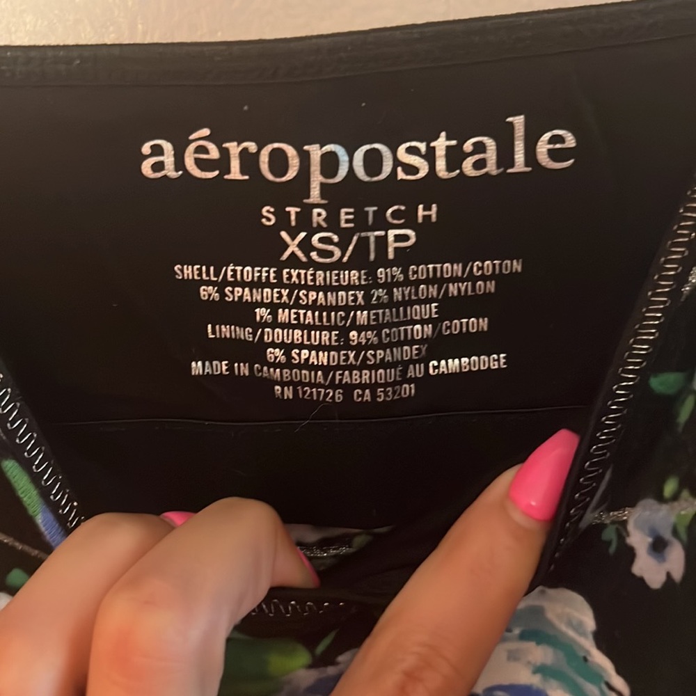 Aeropostale Stretch Floral Cami Tank Top - Picture 3 of 5